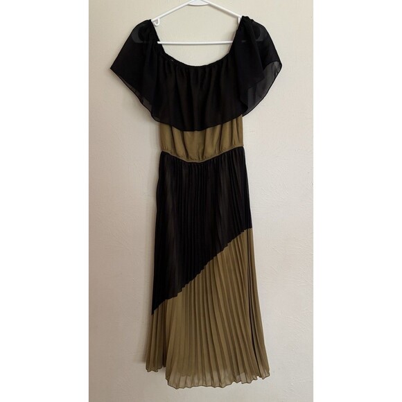 WD NY Dress Small Pleated Green & Black Chiffon Strapless Off Shoulder - Picture 2 of 7